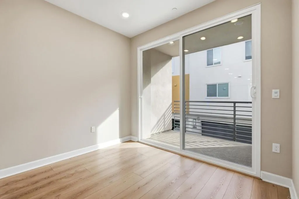 https://cdn.realtyfeed.com/cdn/127/307062382/61bd68446a046ff02eb037dfbc18b7b0.webp