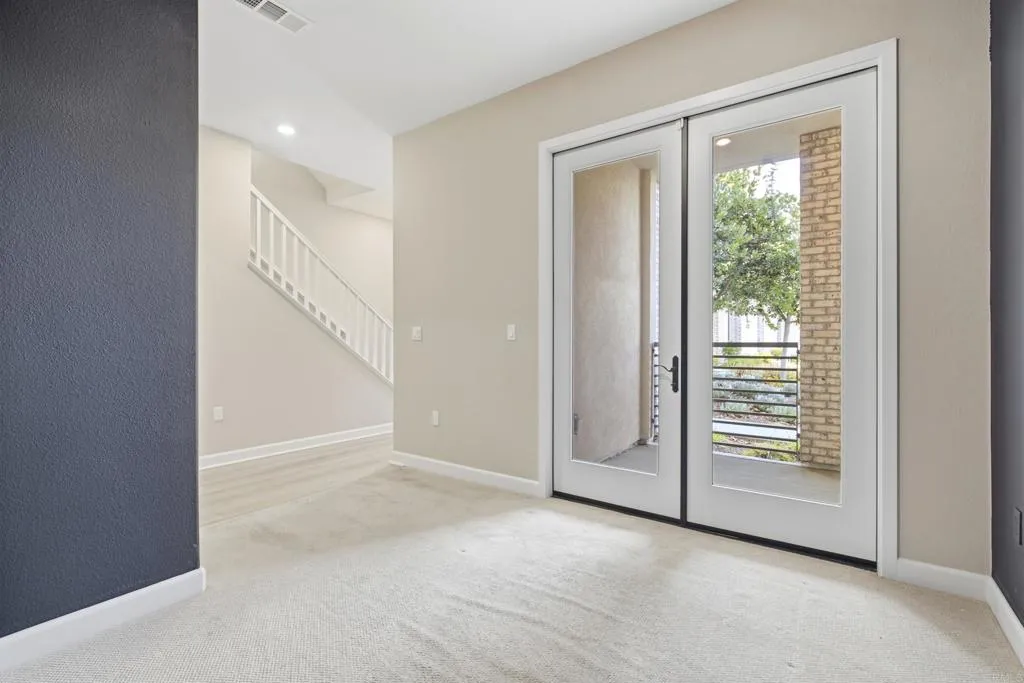 https://cdn.realtyfeed.com/cdn/127/307062382/d64bbc1b0387173cdc6d90e5ec4591f9.webp