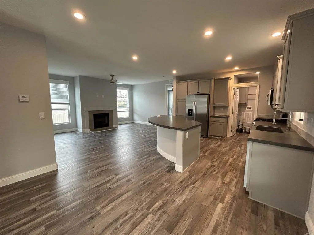https://cdn.realtyfeed.com/cdn/127/307062435/72379071f4837990816990458ecf16ab.webp