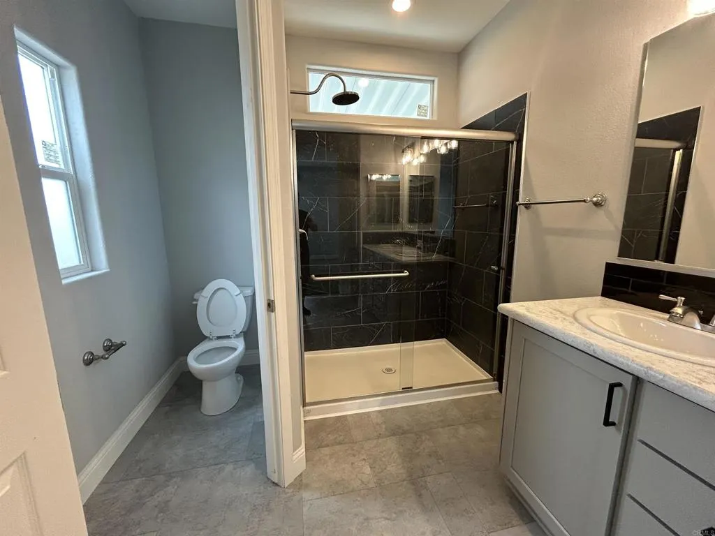 https://cdn.realtyfeed.com/cdn/127/307062435/a20f1e4a0028a40bf3908116c4cb32f6.webp