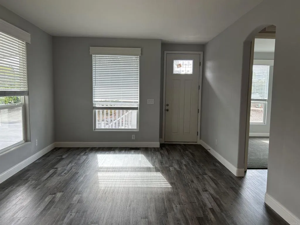 https://cdn.realtyfeed.com/cdn/127/307062435/fdf40d831fe10f199778ee903e9b41d2.webp