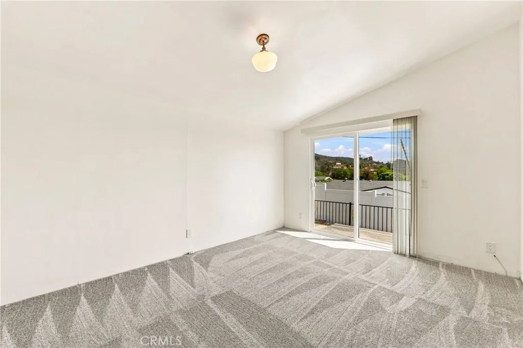 https://cdn.realtyfeed.com/cdn/127/307062560/326894fc02d3b2372248d1663c372811.webp