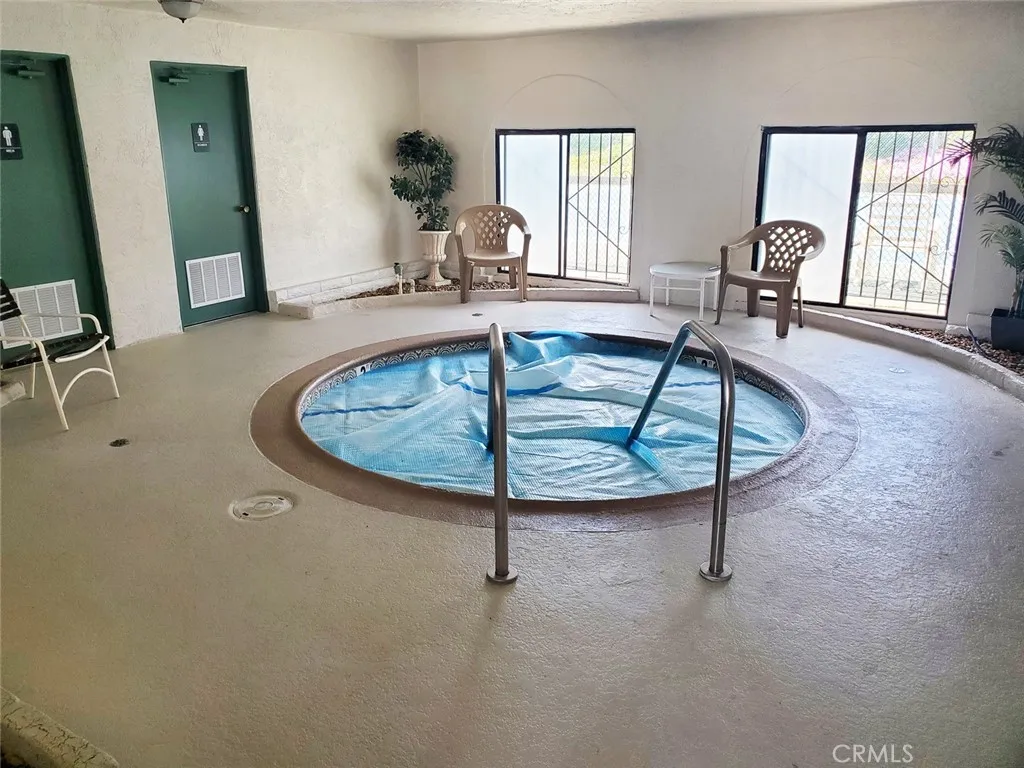 https://cdn.realtyfeed.com/cdn/127/307062560/f771af5fbd48e42cb3c9d64f36d3fefb.webp