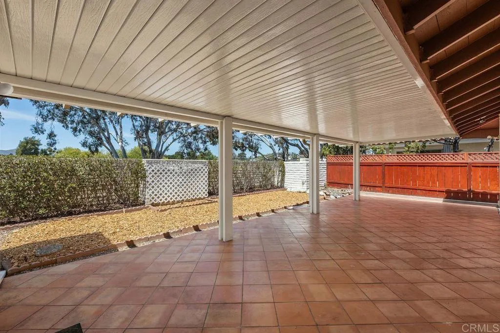https://cdn.realtyfeed.com/cdn/127/307062587/37d5caae08bdfe74ac5cc0115d024f55.webp