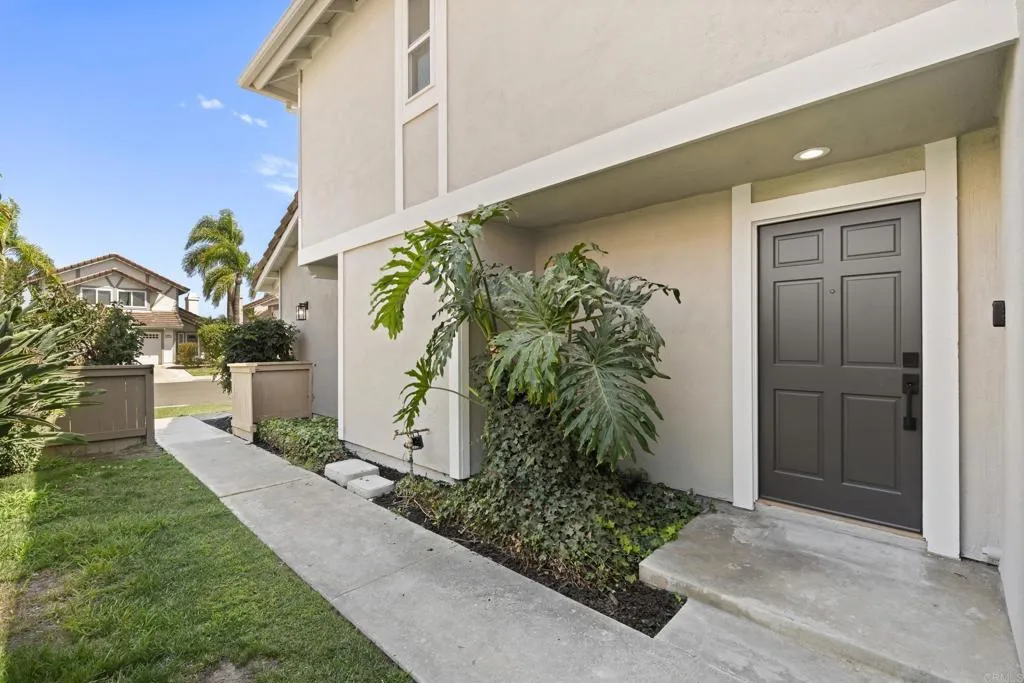 1867 Teakwood Way, Vista, CA 92081 - Photo 4 of 45, Vista, CA