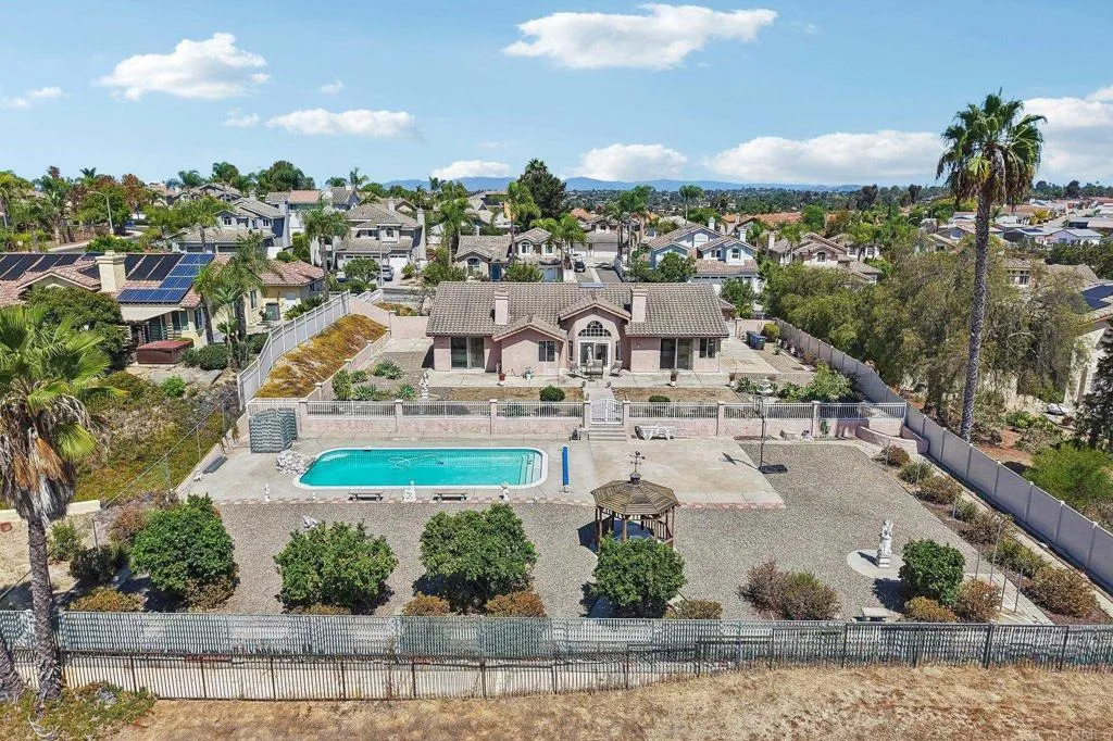 638 Cantara Lane, Vista, CA 92081 - Main photo, Vista, CA