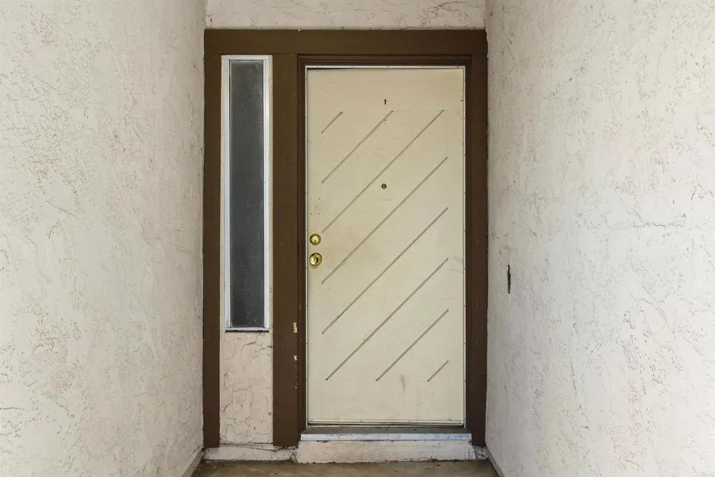 8968 Menkar Road, San Diego, CA 92126 - Photo 3 of 28, San Diego, CA
