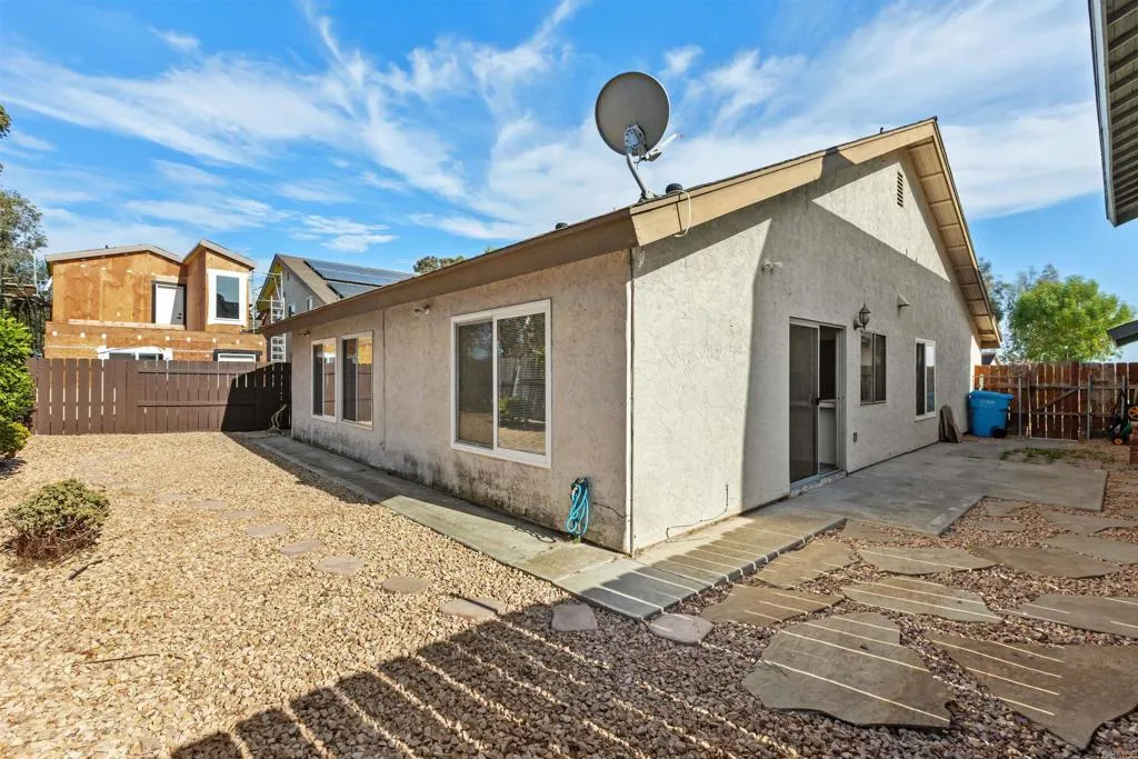 https://cdn.realtyfeed.com/cdn/127/307062609/4935ee47ab4bf31d443438832bfbd545.webp