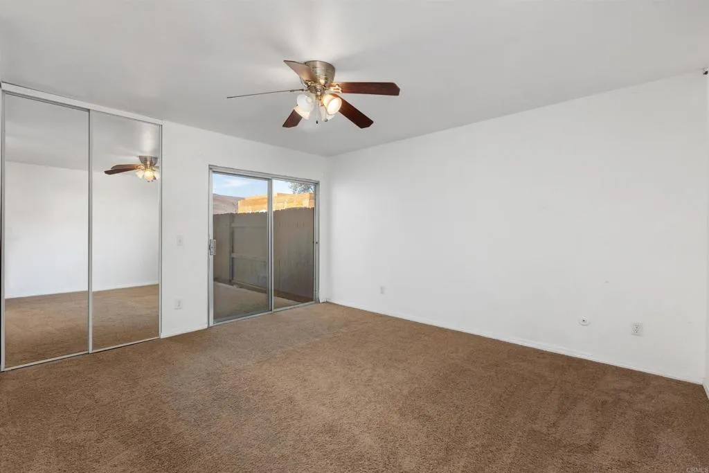 https://cdn.realtyfeed.com/cdn/127/307062609/e41c71cf39de42579aa456f74b82e912.webp