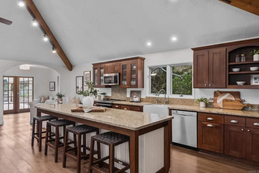 https://cdn.realtyfeed.com/cdn/127/307062614/416fcf08800bff237c5c4c69e7c59dc3.webp