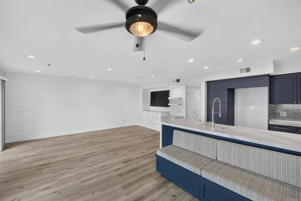 https://cdn.realtyfeed.com/cdn/127/307062647/03020fd8d52a4c5e7cba67cec0848e8b.webp