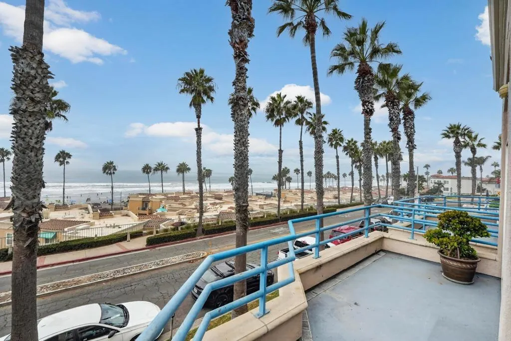 https://cdn.realtyfeed.com/cdn/127/307062647/0e43853ef8c835faa32e2c6655f0b3b2.webp