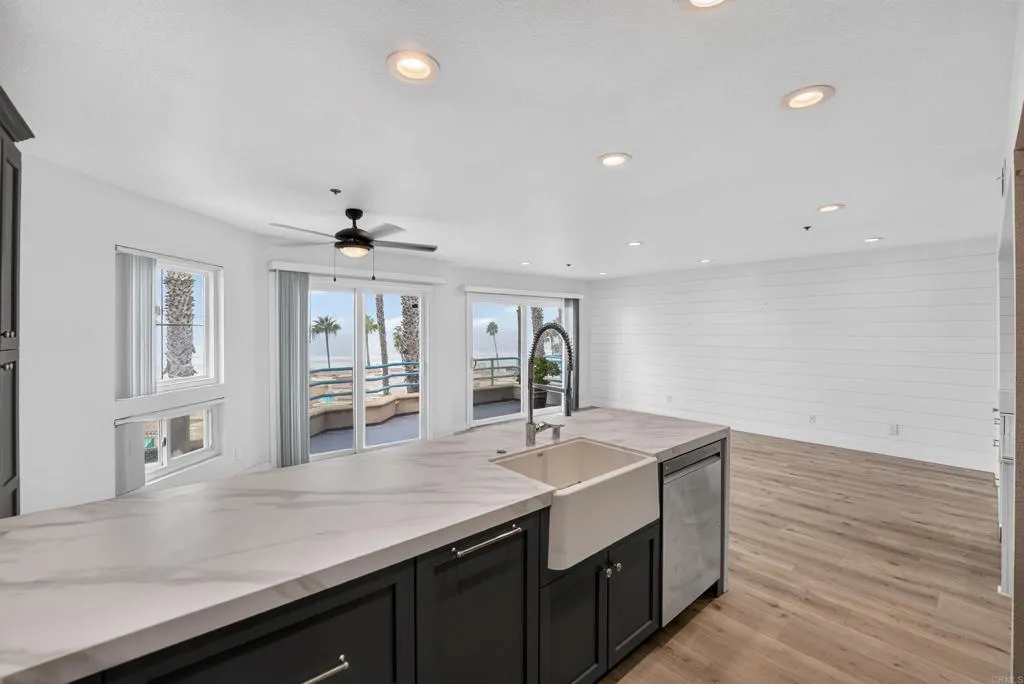 https://cdn.realtyfeed.com/cdn/127/307062647/6cd6295ef5169cbeb727810930e41fed.webp