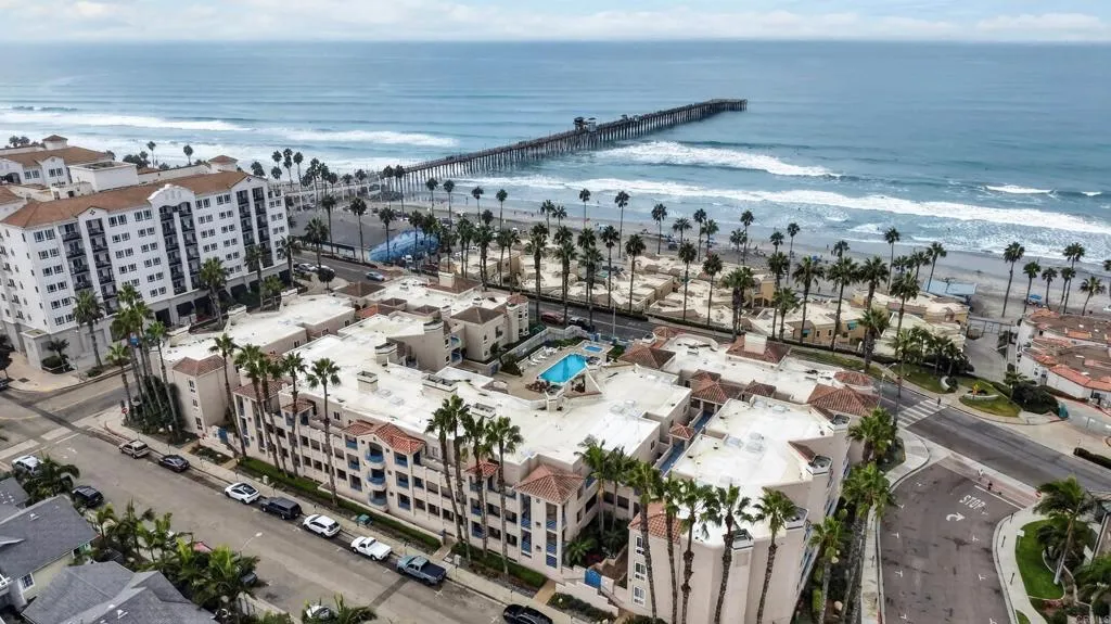 https://cdn.realtyfeed.com/cdn/127/307062647/6d9c97156d3e99431f871ad3590e5c9d.webp