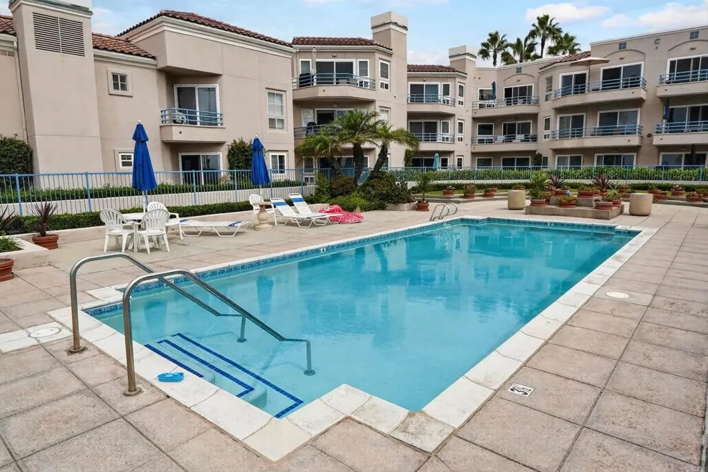 https://cdn.realtyfeed.com/cdn/127/307062647/6f8fdf04fc60169768efd744a67ee55c.webp