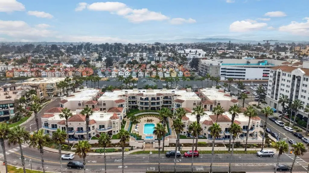 https://cdn.realtyfeed.com/cdn/127/307062647/ea930b427d5be0e264e21eb9bb8aaabb.webp