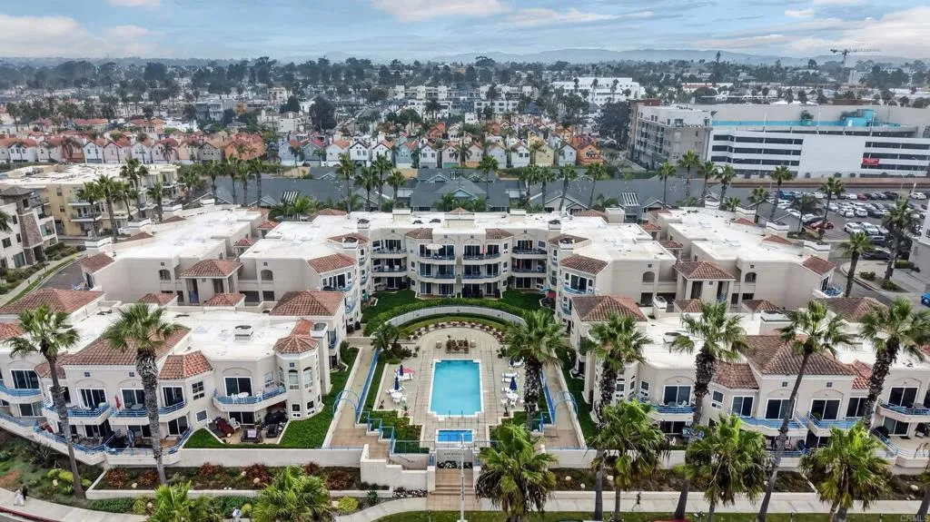 https://cdn.realtyfeed.com/cdn/127/307062647/f132cd875d9ae6a804212abe6e9dd50c.webp