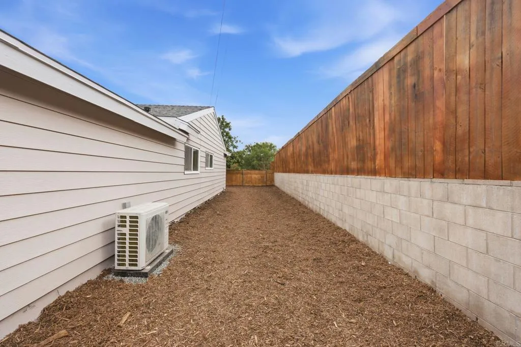 https://cdn.realtyfeed.com/cdn/127/307062681/c35451cf1b80839e2b0e0ea0a6d42480.webp