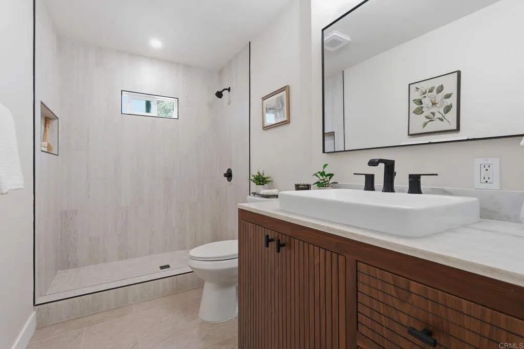 https://cdn.realtyfeed.com/cdn/127/307062681/c8a91a61d0ccf4c4f04cc31ffae677c0.webp