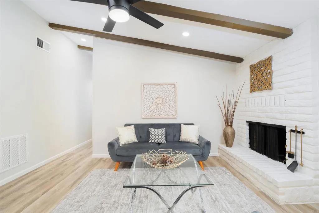 https://cdn.realtyfeed.com/cdn/127/307062705/148f09ad7991e82419b098a4dd94be60.webp