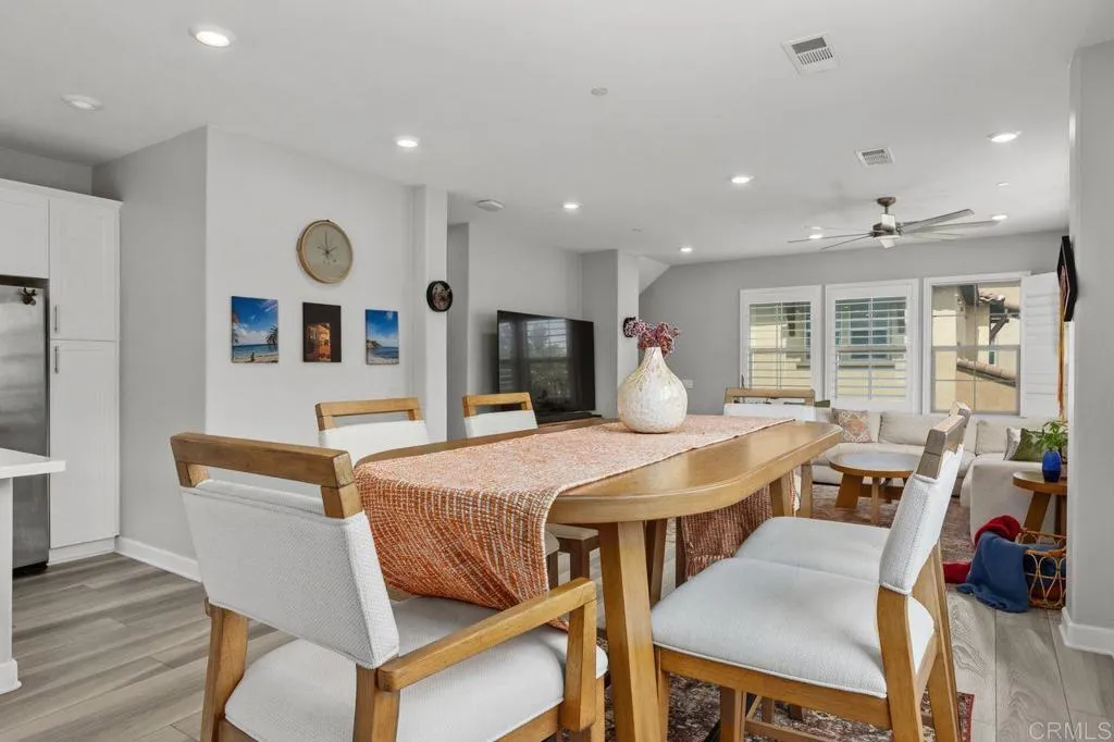 https://cdn.realtyfeed.com/cdn/127/307062707/b5ed53113188abf04d8f6cd127e0b8b7.webp