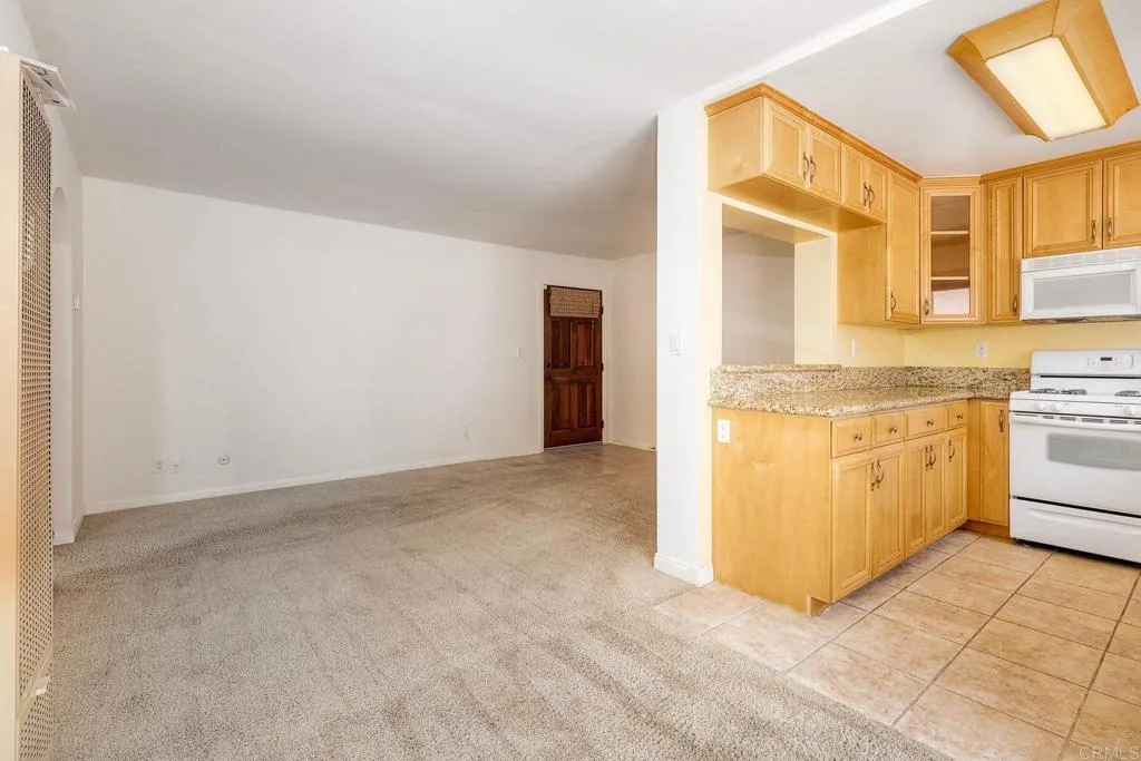 https://cdn.realtyfeed.com/cdn/127/307062712/eac1e2a431dd6492b2ddad8ad0df2100.webp