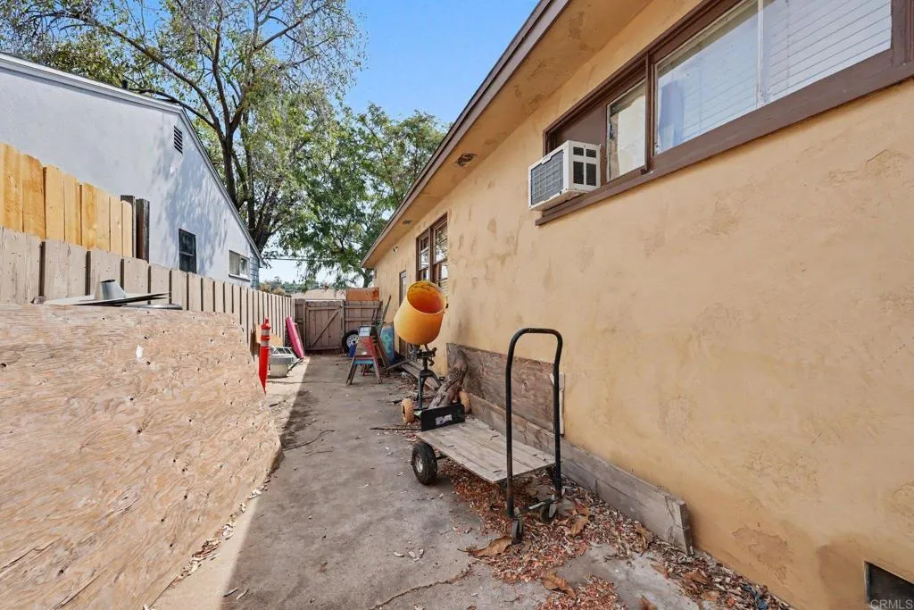 https://cdn.realtyfeed.com/cdn/127/307062716/23176c4ca83d6c80b0255ddc40ac58d0.webp