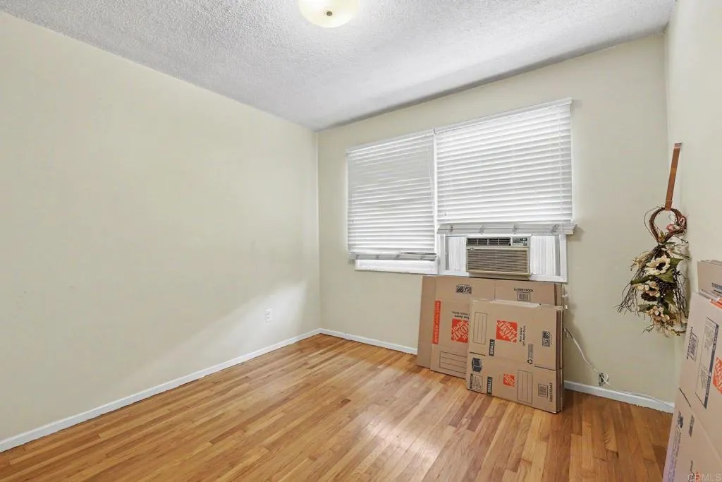 https://cdn.realtyfeed.com/cdn/127/307062716/385ed4df68266eeb7d7754a50035afc5.webp