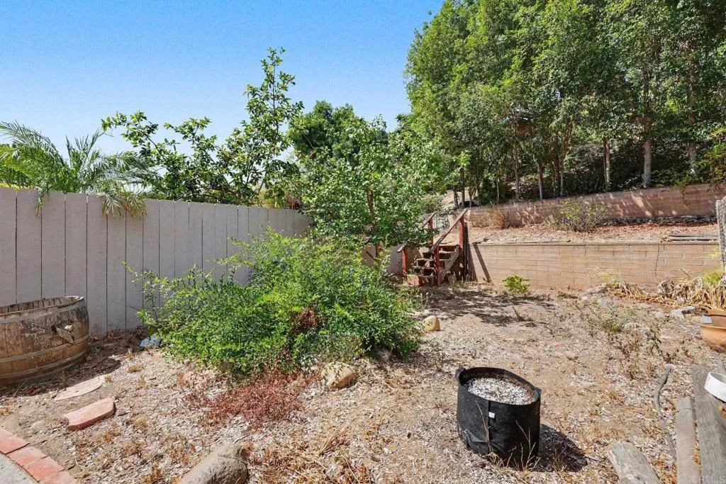 https://cdn.realtyfeed.com/cdn/127/307062716/d13f5bbb2b30d83239c190edfa4a47ab.webp