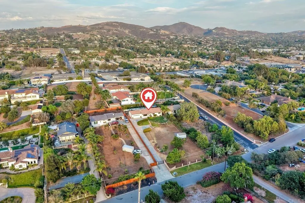 2185 Hawley Drive, Vista, CA 92084 - Photo 5 of 53, Vista, CA