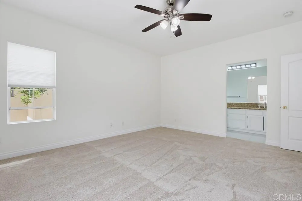 https://cdn.realtyfeed.com/cdn/127/307062750/5e9c4c8d5ff17c8a72ca6d1d3df2f2d2.webp