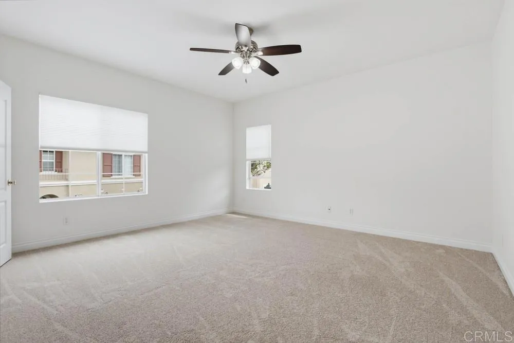 https://cdn.realtyfeed.com/cdn/127/307062750/9ec51422db2ba3bc099da8f32c8e7c5a.webp