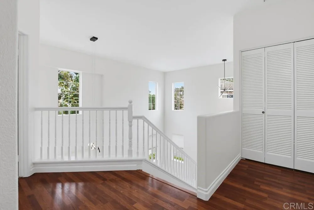 https://cdn.realtyfeed.com/cdn/127/307062750/cfd3e697b8884dba83e3d689bfc07775.webp