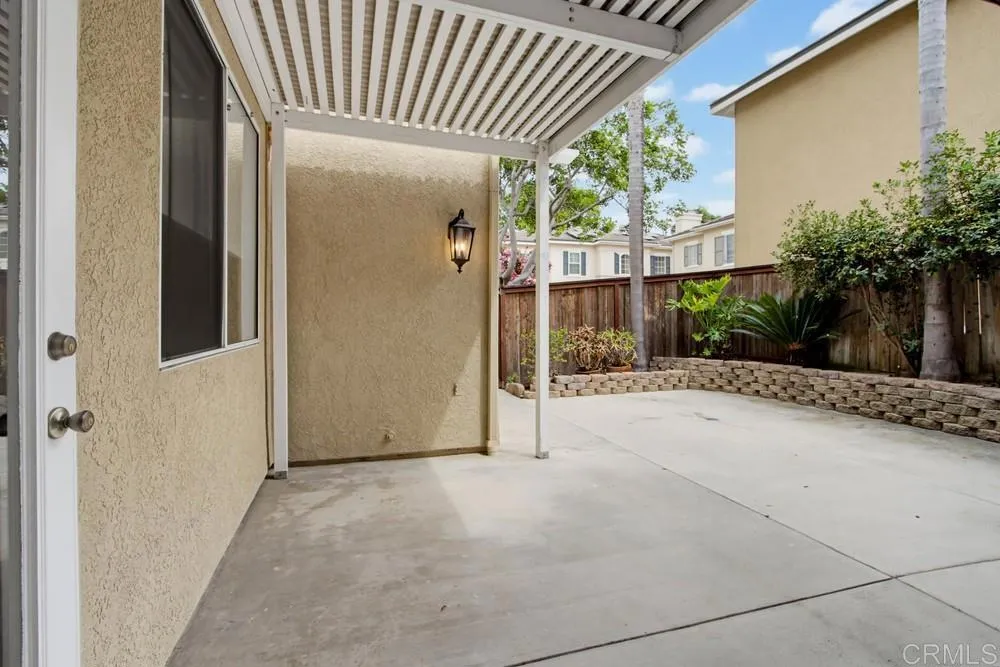 https://cdn.realtyfeed.com/cdn/127/307062750/dc37f8dd2ec6e56e5787b7451cc9e27f.webp