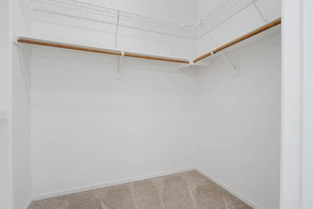 https://cdn.realtyfeed.com/cdn/127/307062750/eabdae583cfee07acc32e91f817daea2.webp
