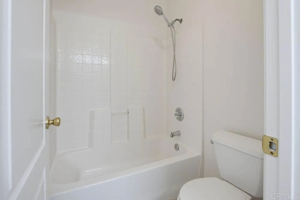https://cdn.realtyfeed.com/cdn/127/307062750/eb1d8b375cea61fdc1251f859e6026df.webp