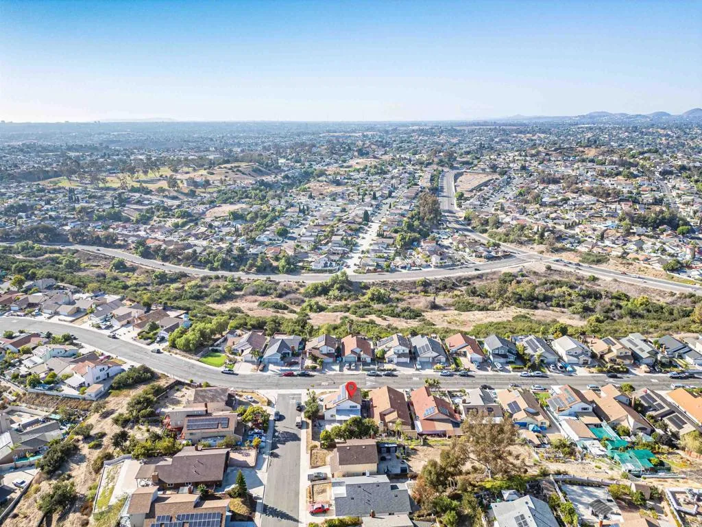 https://cdn.realtyfeed.com/cdn/127/307062758/50cbceeb34deb4ebb5981508ad23dbbf.webp