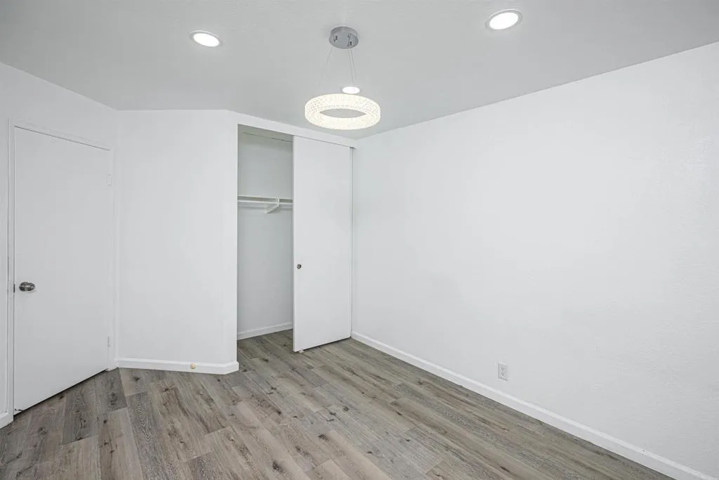 https://cdn.realtyfeed.com/cdn/127/307062758/62bc2980414386d7faa8a50ea9fb99f1.webp