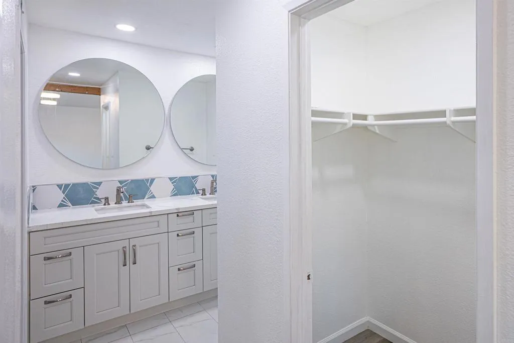 https://cdn.realtyfeed.com/cdn/127/307062758/e37b5a63ffe56769041de1ae52d0671e.webp