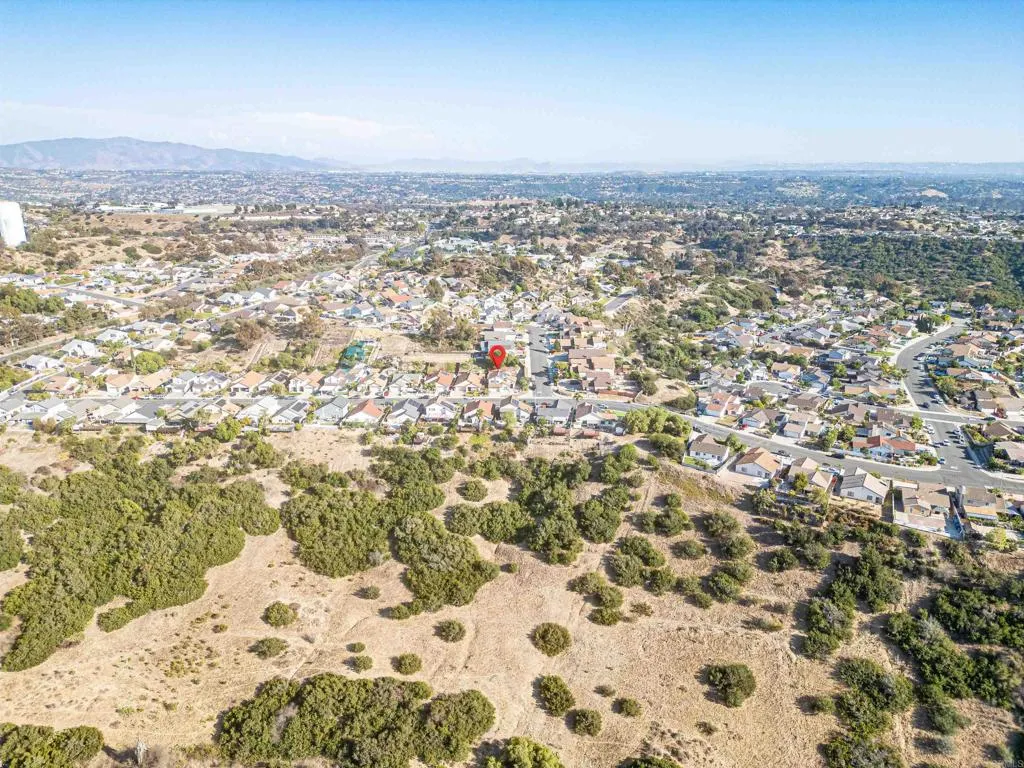 https://cdn.realtyfeed.com/cdn/127/307062758/fb6c2716076bc2d6f4b460a29f38c89b.webp