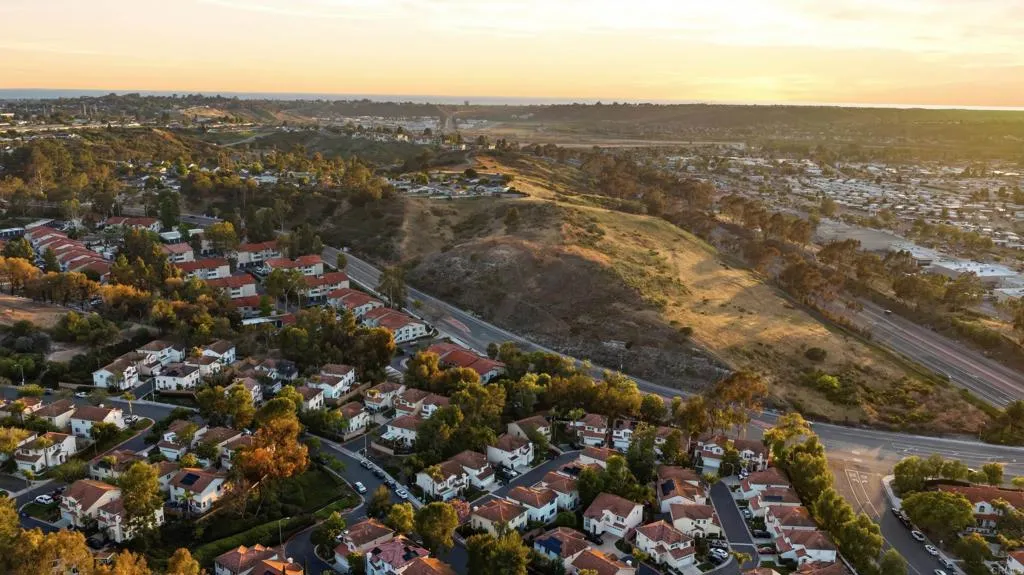 https://cdn.realtyfeed.com/cdn/127/307062773/62d9c338db908daec63e1ea4aff6e9a9.webp