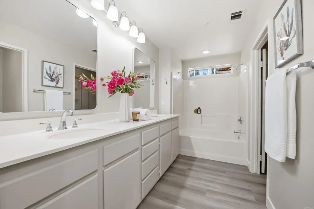 https://cdn.realtyfeed.com/cdn/127/307062773/9d5a65d6d817a4631578eb3d2481f5bf.webp