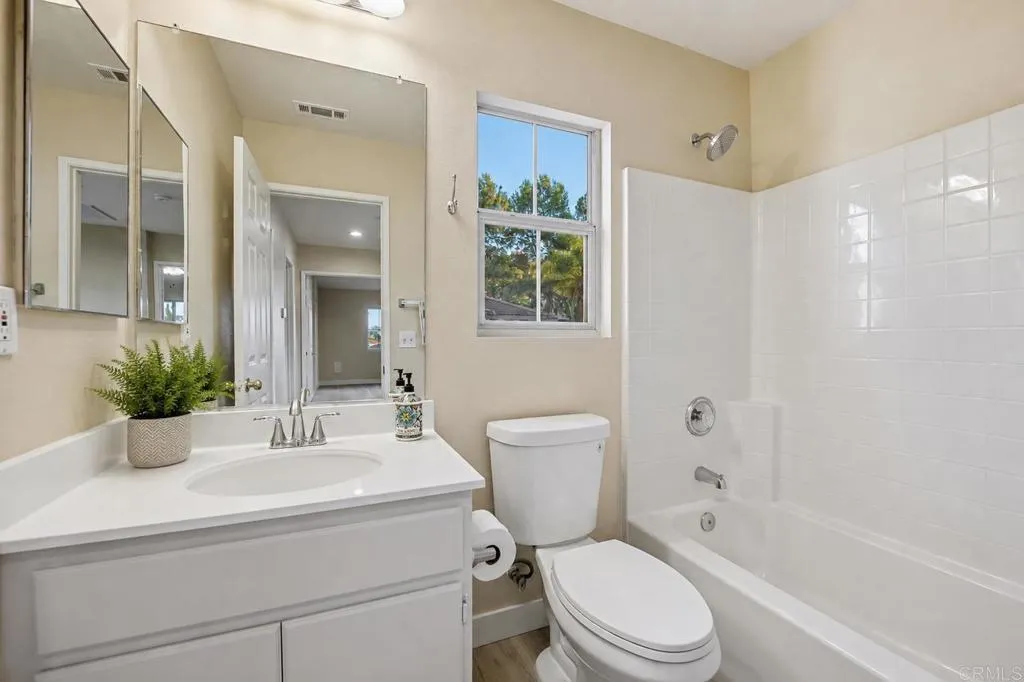 https://cdn.realtyfeed.com/cdn/127/307062773/d4b5e0e6222f14f9bf0fa4485464b560.webp