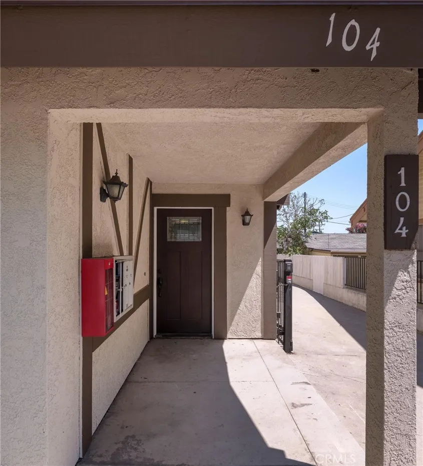 Alhambra, CA 91801