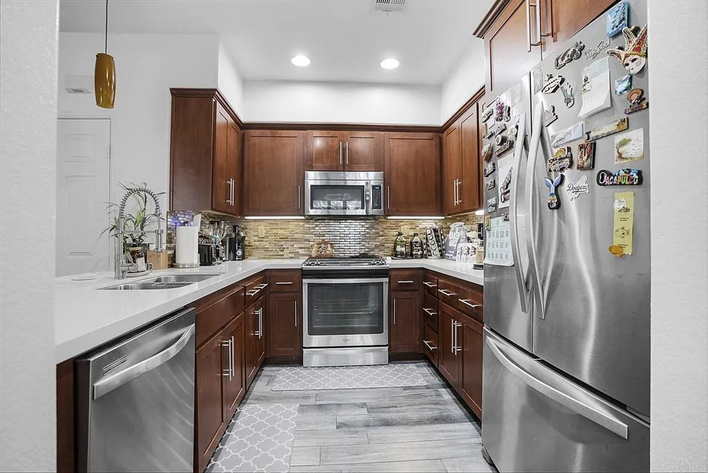 https://cdn.realtyfeed.com/cdn/127/307062797/2baa061fb95d07dd8cda3befa3396195.webp