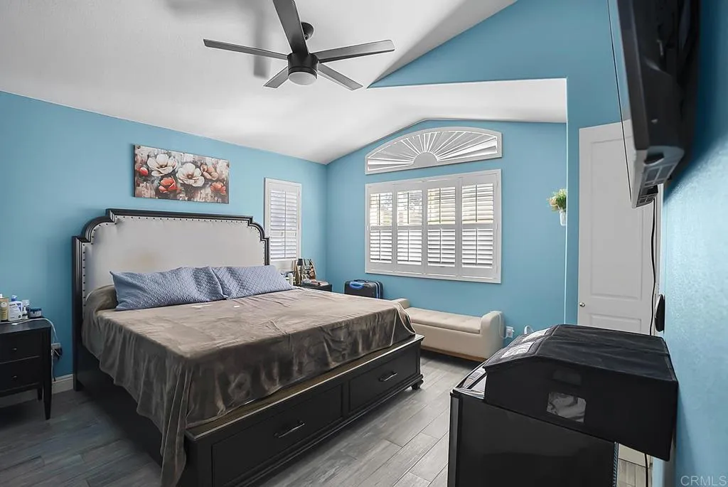 https://cdn.realtyfeed.com/cdn/127/307062797/90bf8482bbd3845b2b6c20f44a7b2b21.webp
