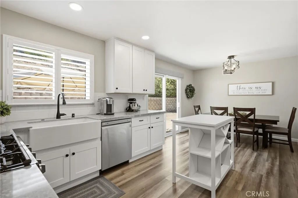 https://cdn.realtyfeed.com/cdn/127/307062798/6559f09cea790b98873188e6fa691f55.webp