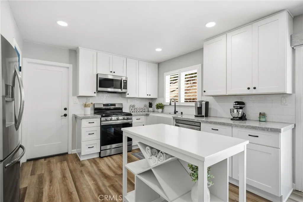 1577 Olive Hills Avenue, El Cajon, CA 92021 - Photo 5 of 34, El Cajon, CA