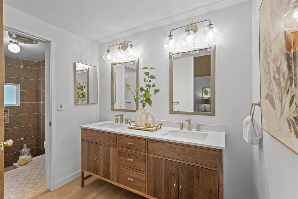 https://cdn.realtyfeed.com/cdn/127/307062854/b65ecd254f5a1b51cfcec7a50ee7ea69.webp