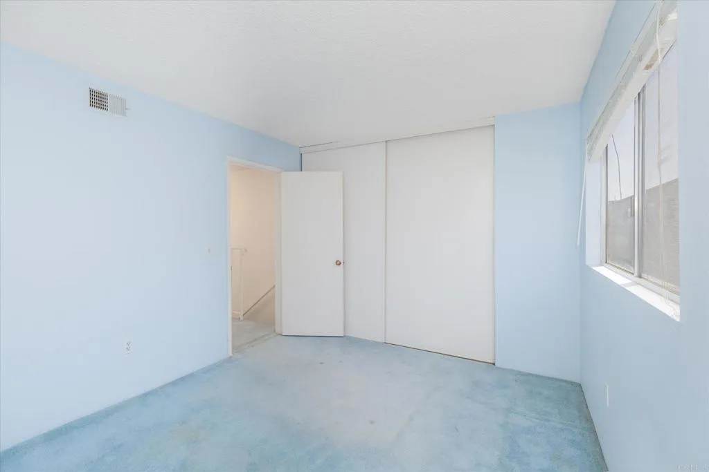https://cdn.realtyfeed.com/cdn/127/307062870/36477bf45be9fbfeed58b48ceb92441b.webp